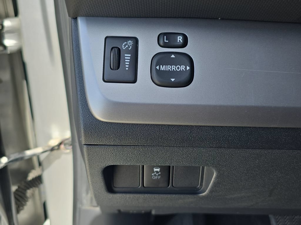 Used 2012 Scion xB FWD image 25