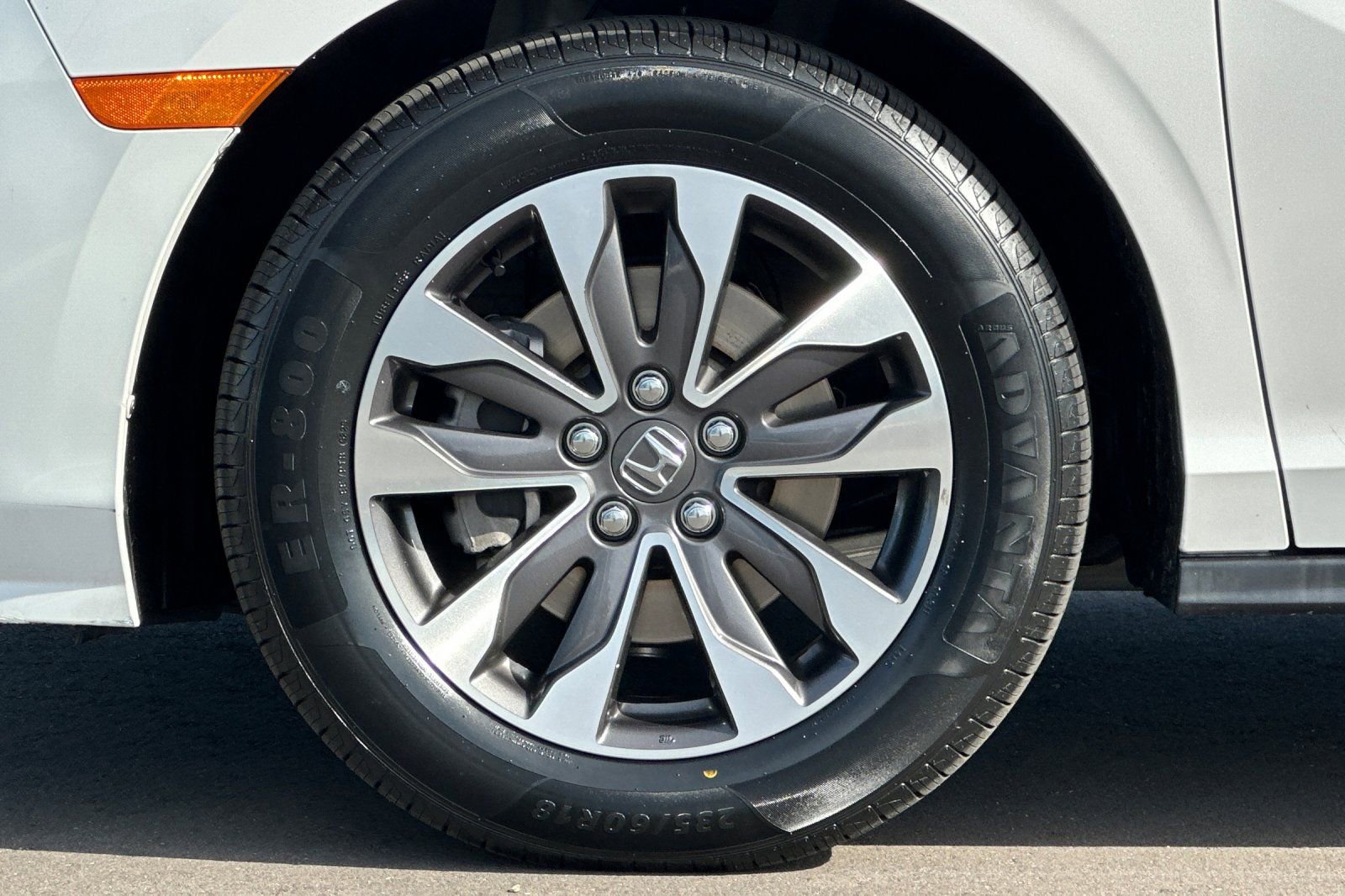 Used 2023 Honda Odyssey EX-L image 37