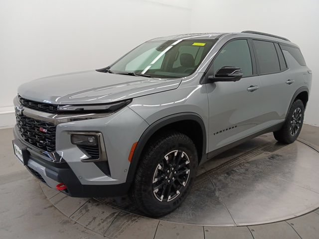 New 2026 Chevrolet Traverse Z71 w/ Enhanced Driving Package AWD/4WD image 3