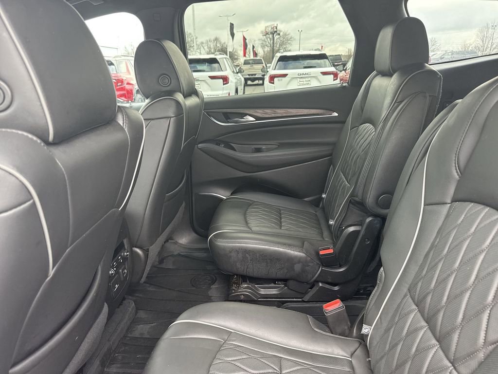 Certified 2023 Buick Enclave Avenir w/ Avenir Technology Package image 32