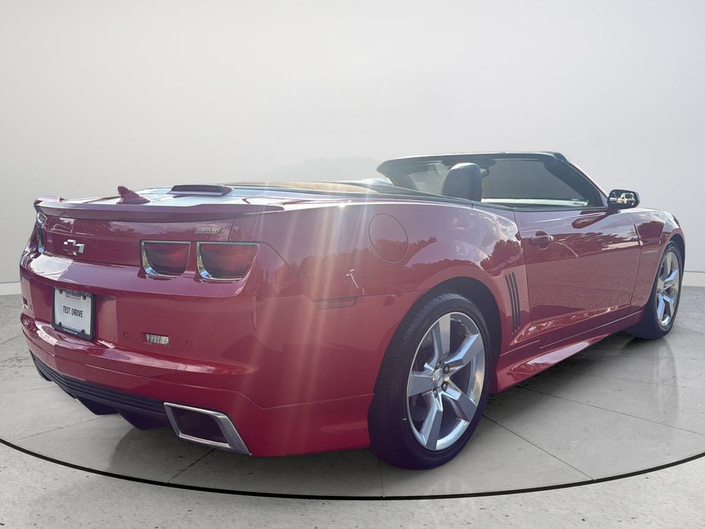 Used 2011 Chevrolet Camaro SS w/ LPO, Ground Effects Package RWD image 7