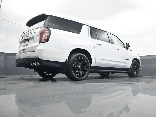 Used 2023 Chevrolet Suburban High Country w/ Advanced Technology Package AWD/4WD image 38