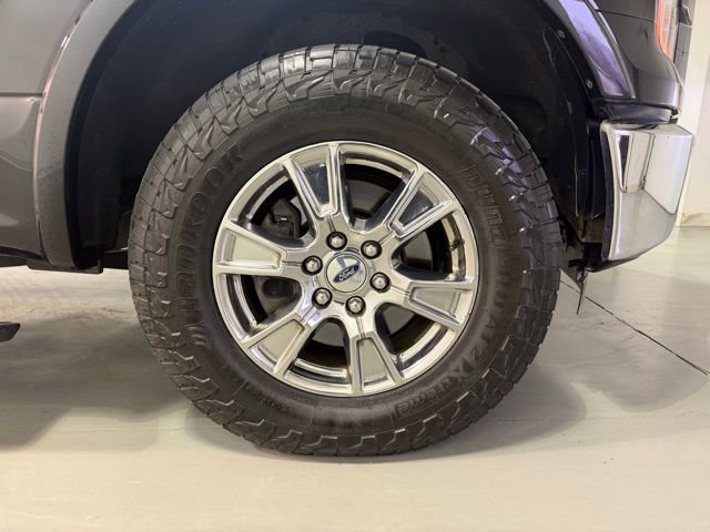 Used 2015 Ford F150 Lariat w/ Equipment Group 502A Luxury image 29