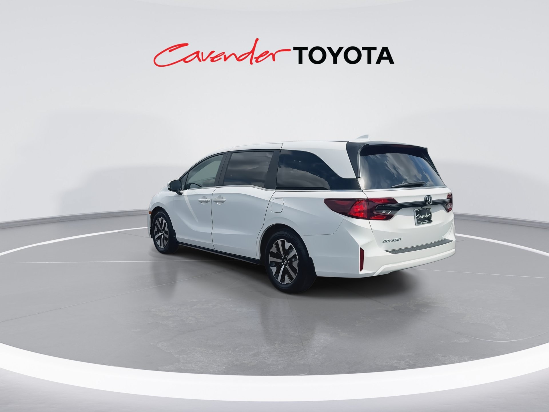 Used 2026 Honda Odyssey EX-L image 6