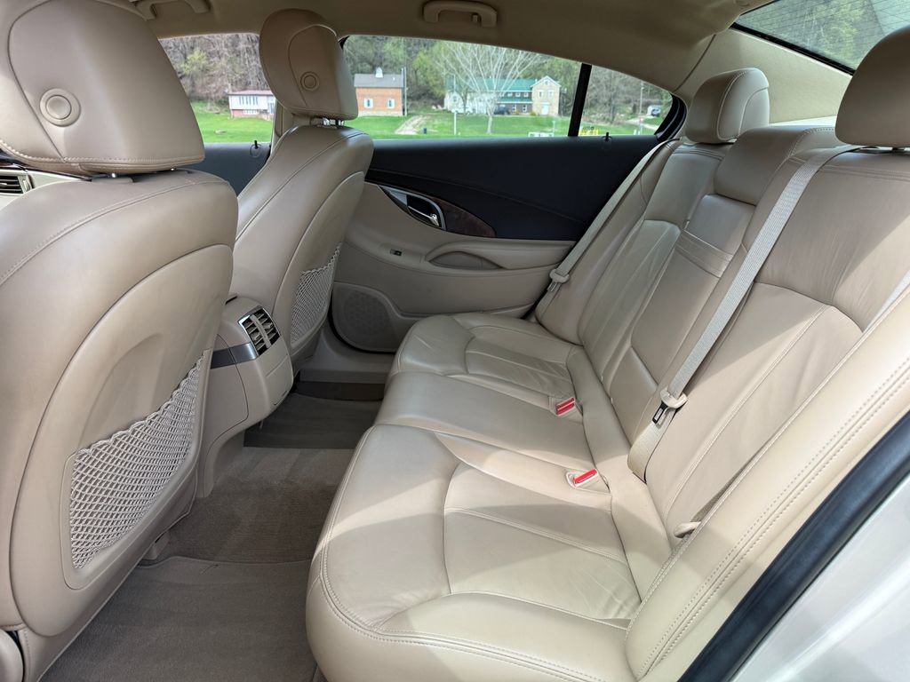 Used 2010 Buick LaCrosse CXL FWD image 29