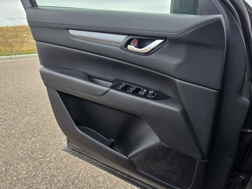 Used 2019 MAZDA CX-5 Touring AWD/4WD image 17