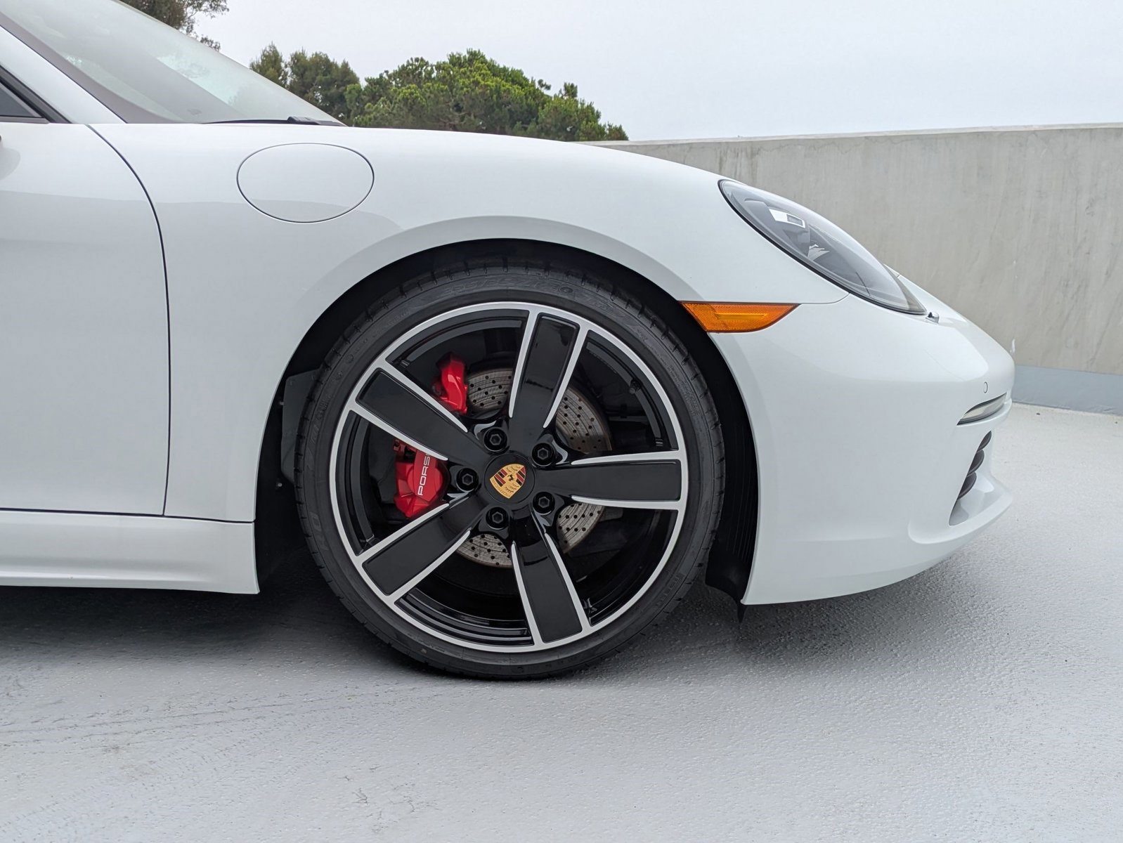 New 2025 Porsche 718 Boxster S image 10