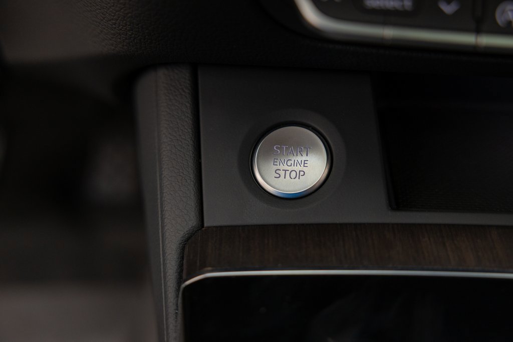 Used 2024 Audi Q5 2.0T Premium w/ Convenience Package image 40