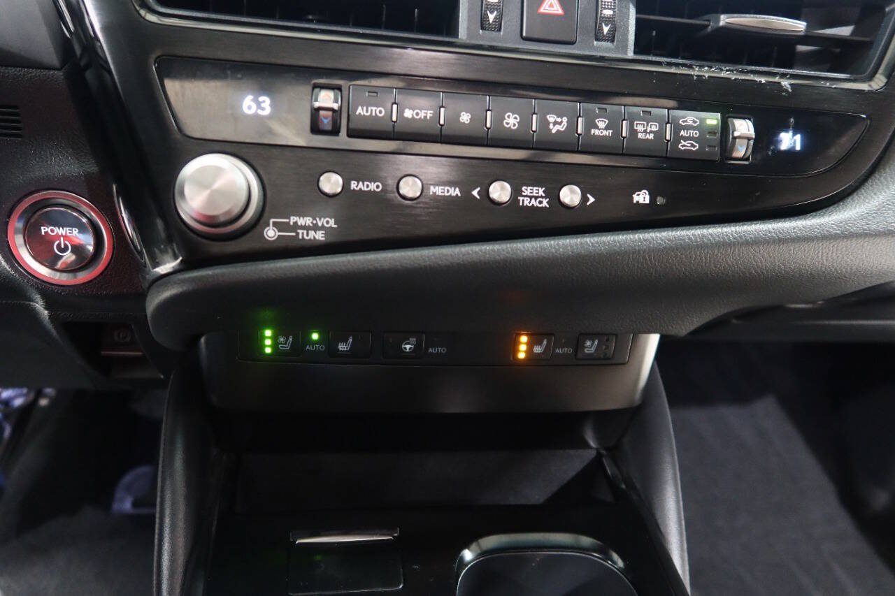 Used 2025 Lexus ES 300h w/ Premium Package FWD image 23