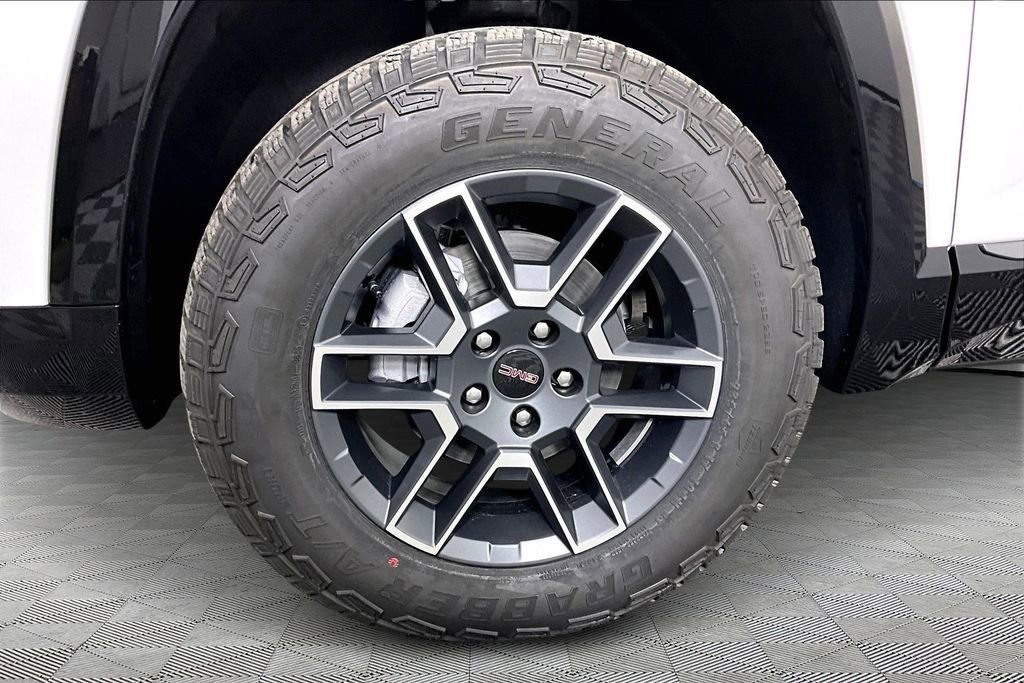 New 2026 GMC Terrain AT4 w/ LPO, Floor Liner Package AWD/4WD image 13