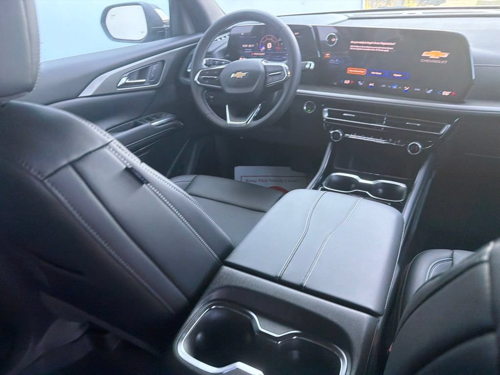 New 2026 Chevrolet Traverse LT w/ Sun and Wheel Package AWD/4WD image 10