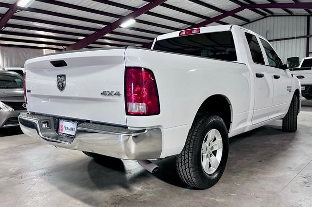 Used 2024 RAM 1500 Classic SLT image 3