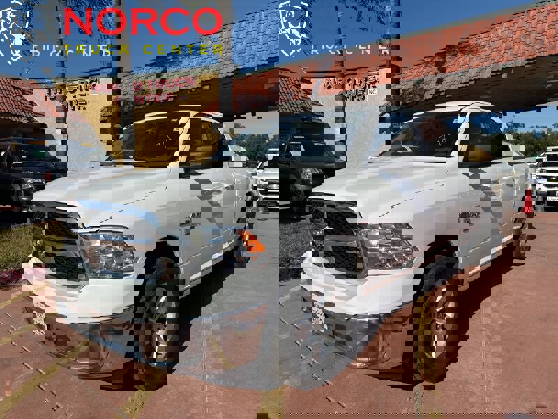 Used 2019 RAM 1500 Classic SLT image 4