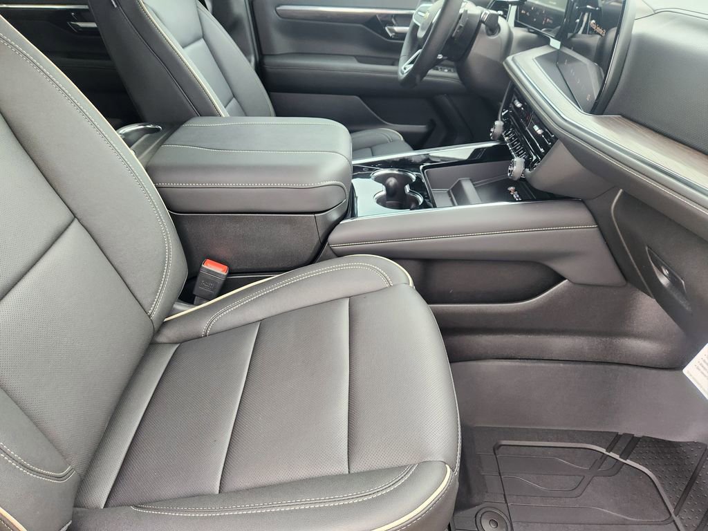 New 2026 Chevrolet Tahoe Premier w/ Sun And Tow Package image 11