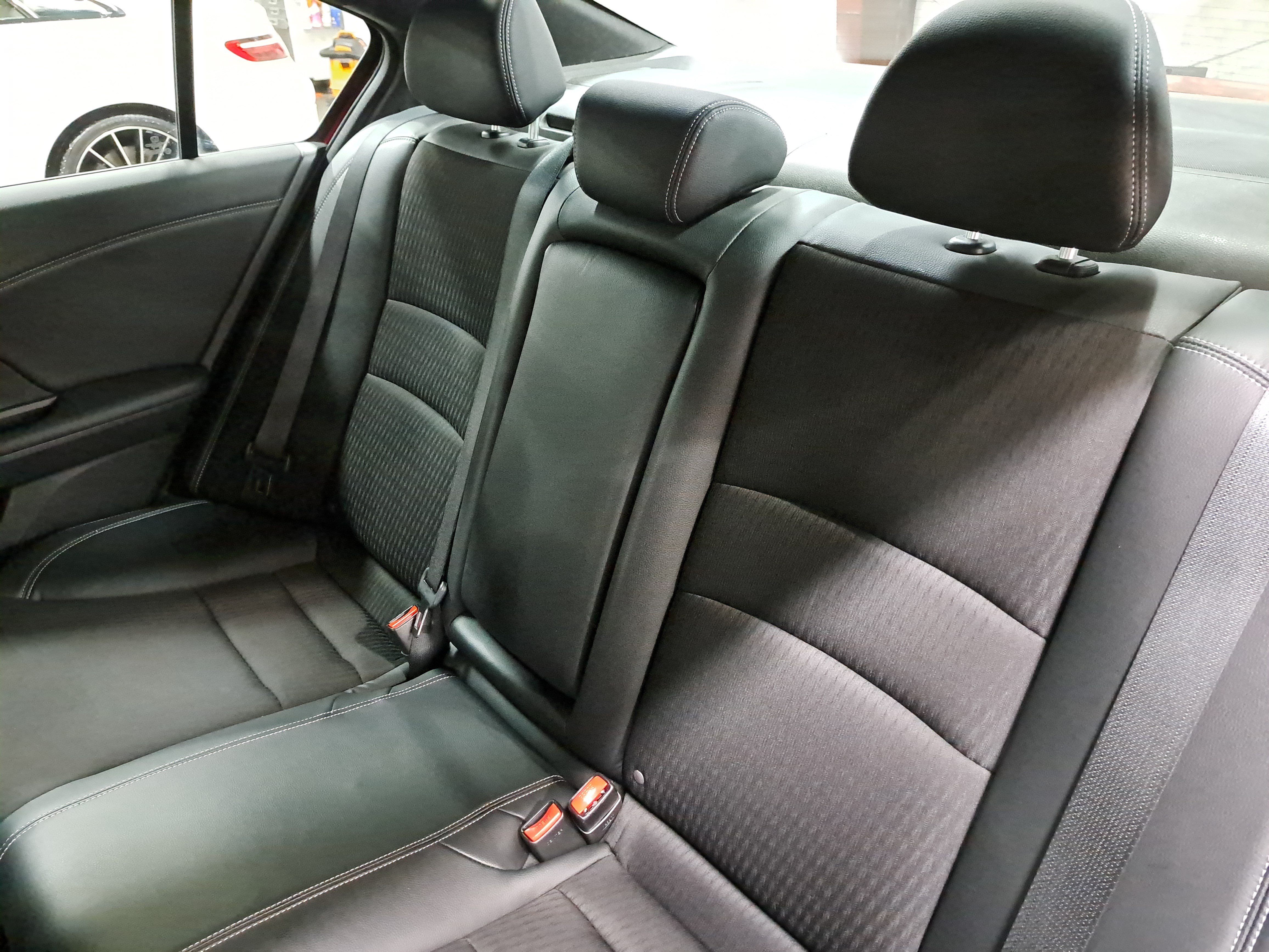Used 2017 Honda Accord Sport image 14