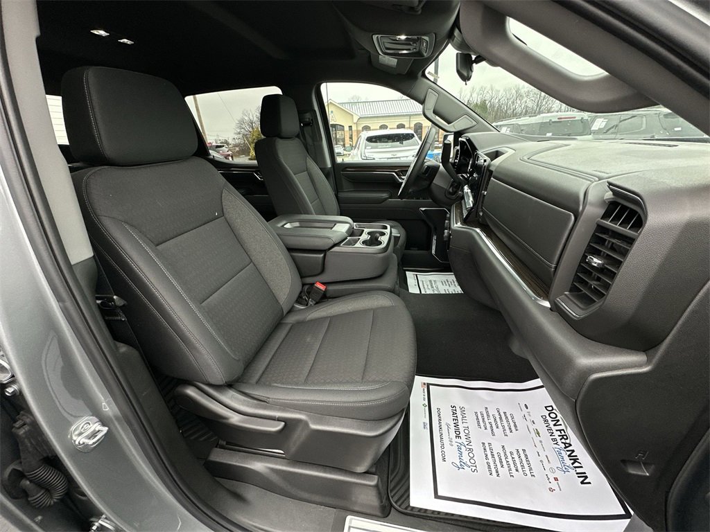 Used 2025 Chevrolet Silverado 1500 LT image 24