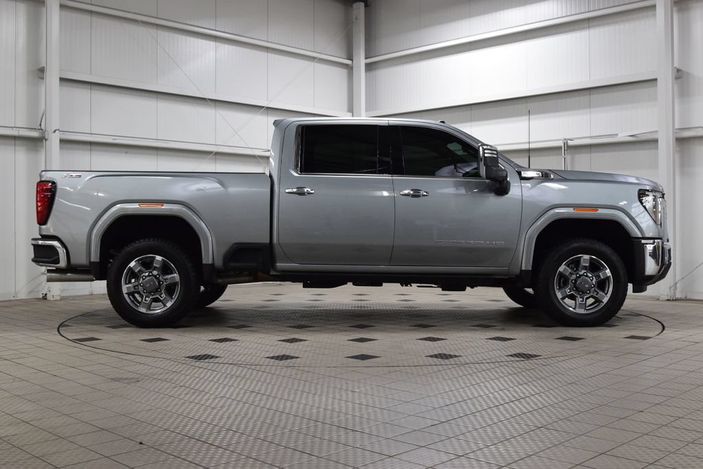 Used 2025 GMC Sierra 2500 SLT w/ SLT Premium Package AWD/4WD image 9