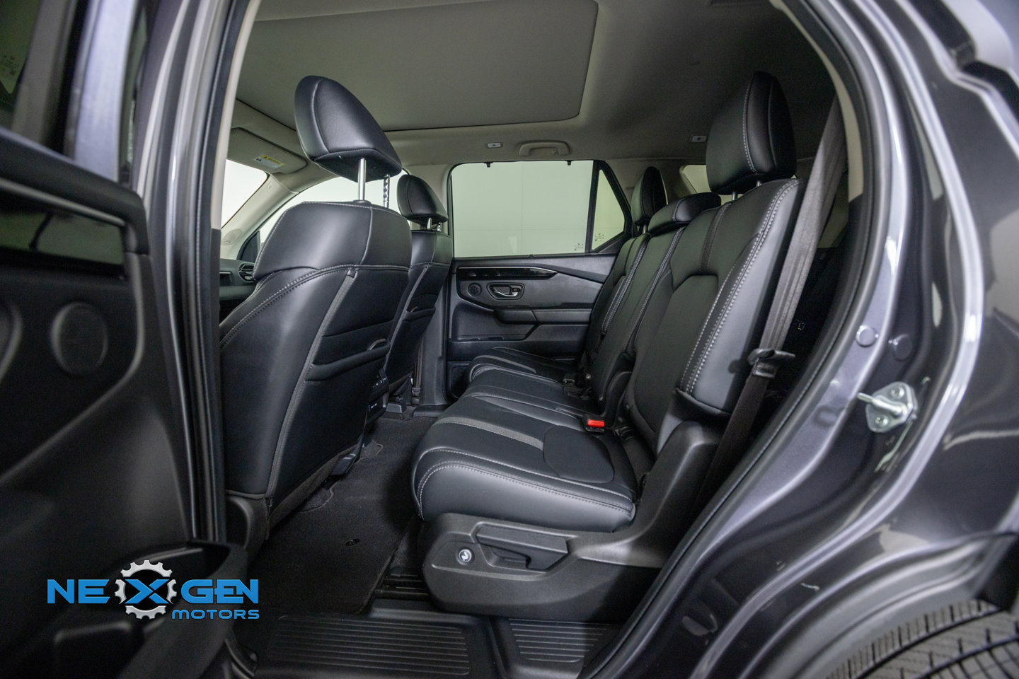 Used 2025 Honda Pilot Touring image 27