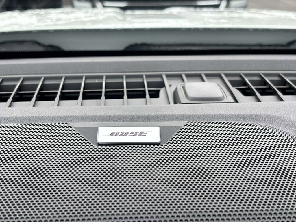 New 2026 GMC Canyon AT4 w/ Technology Plus Package image 8