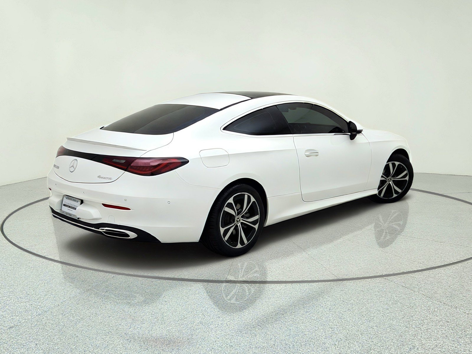 Used 2024 Mercedes-Benz CLE 300 4MATIC Coupe image 6