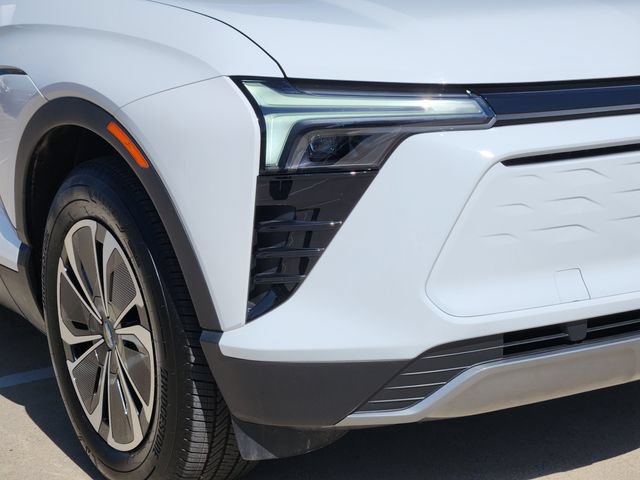 Used 2025 Chevrolet Blazer EV LT FWD image 7
