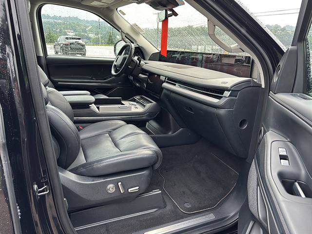Used 2025 Lincoln Navigator Reserve AWD/4WD image 20