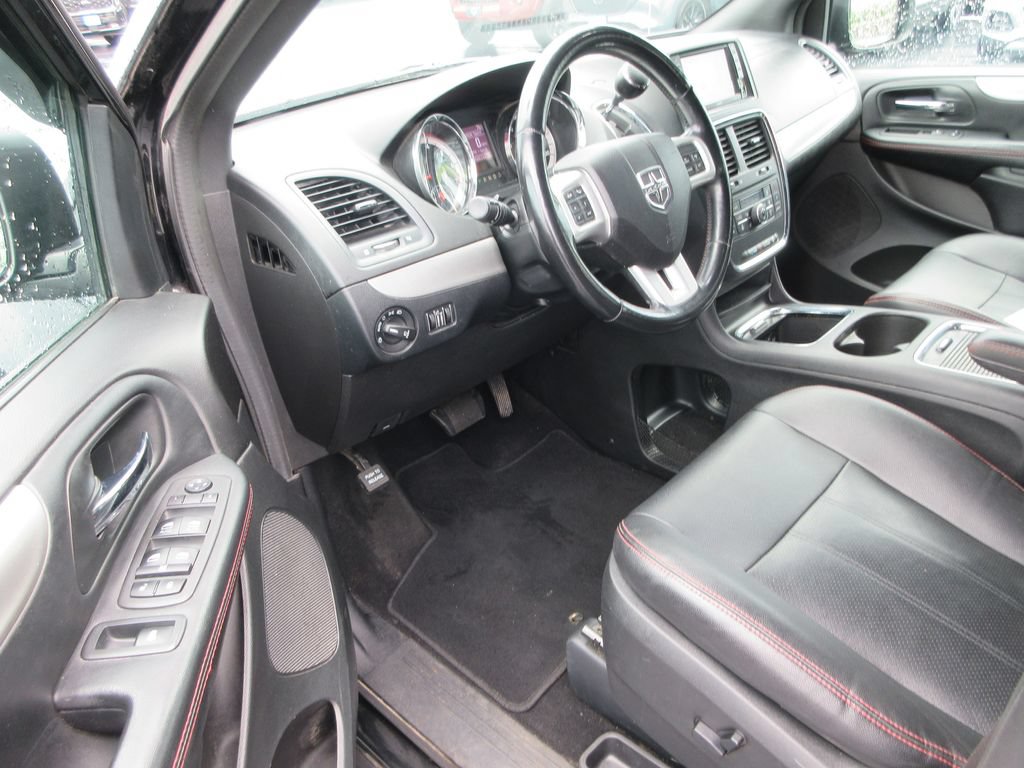 Used 2019 Dodge Grand Caravan GT FWD image 13