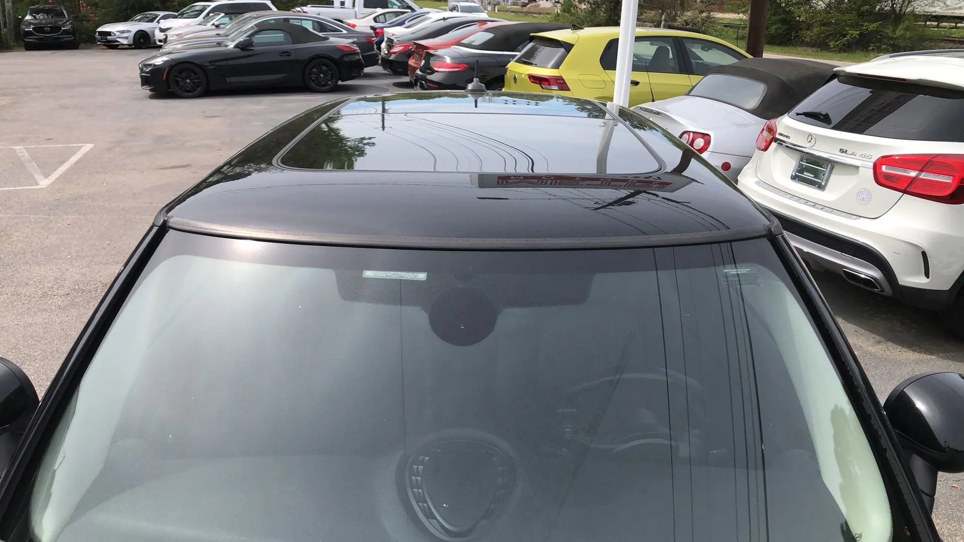 Used 2019 MINI Cooper 2-Door Hardtop image 8