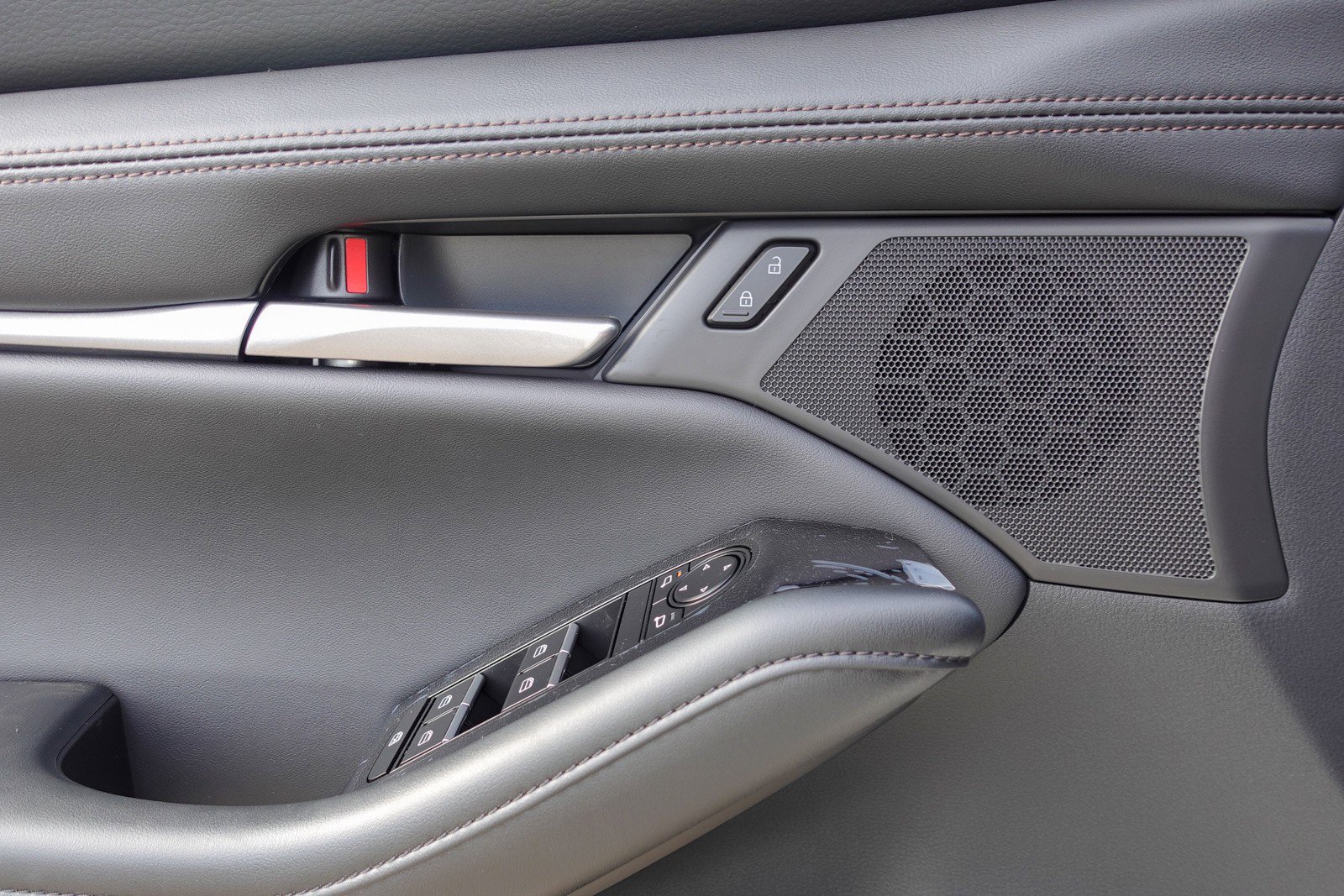 New 2026 MAZDA MAZDA3 s image 12