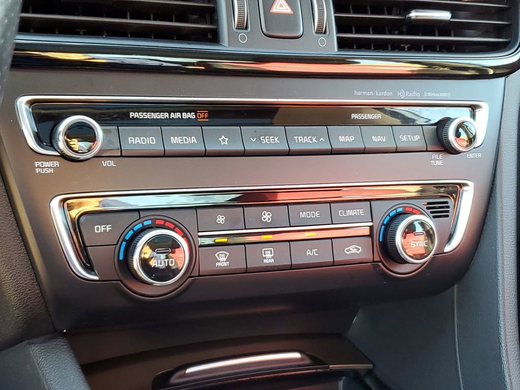 Used 2020 Kia Optima SX image 26