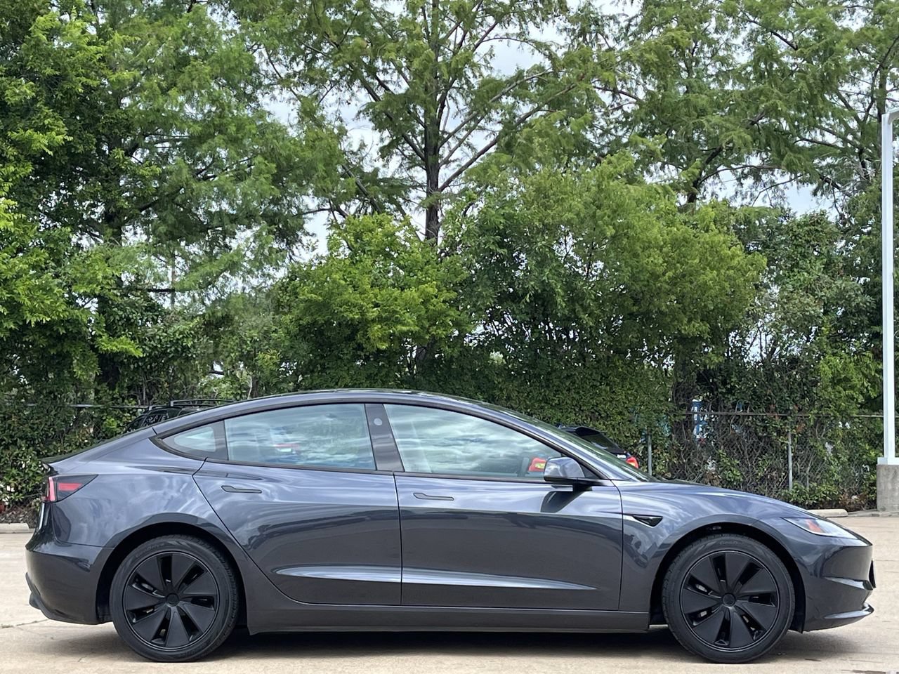 Used 2024 Tesla Model 3 Standard Range RWD image 3