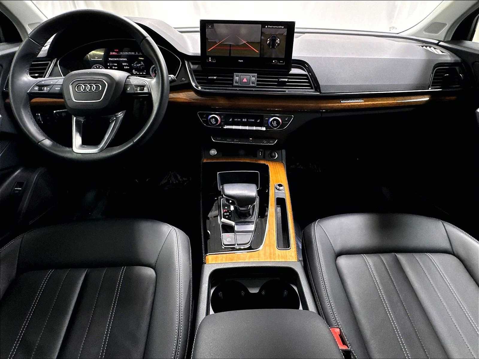 Used 2023 Audi Q5 2.0T Premium Plus w/ Premium Plus Package AWD/4WD image 17