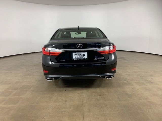 Used 2016 Lexus ES 350 w/ Luxury Package w/Wood Trim image 10