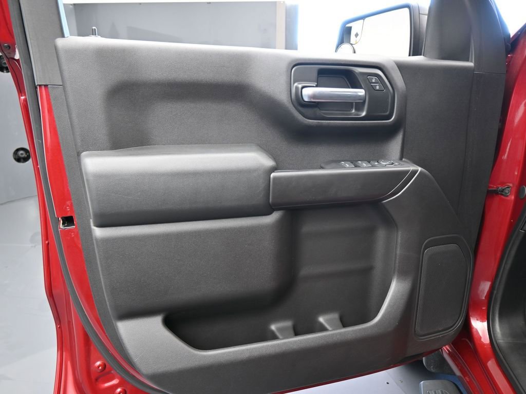 Used 2019 Chevrolet Silverado 1500 Custom w/ Custom Value Package image 15