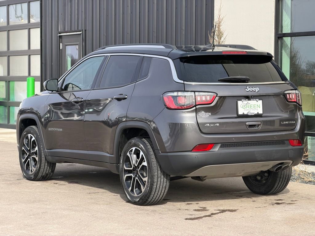 Used 2022 Jeep Compass Limited w/ Sun and Sound Group image 3