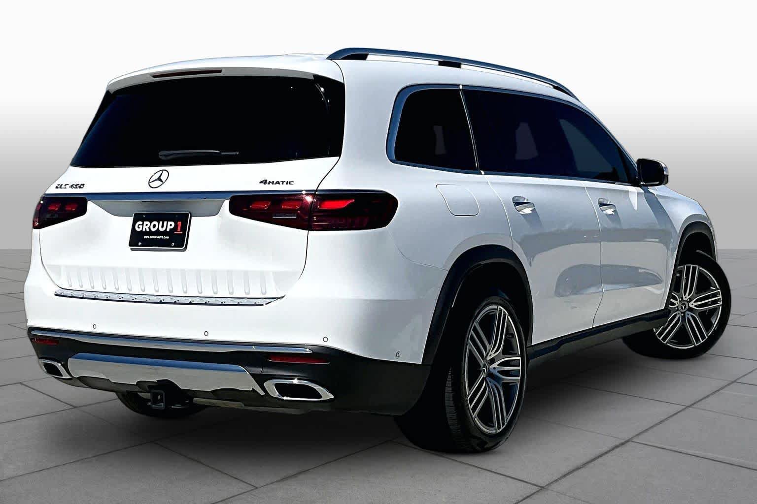 Used 2024 Mercedes-Benz GLS 450 4MATIC image 12