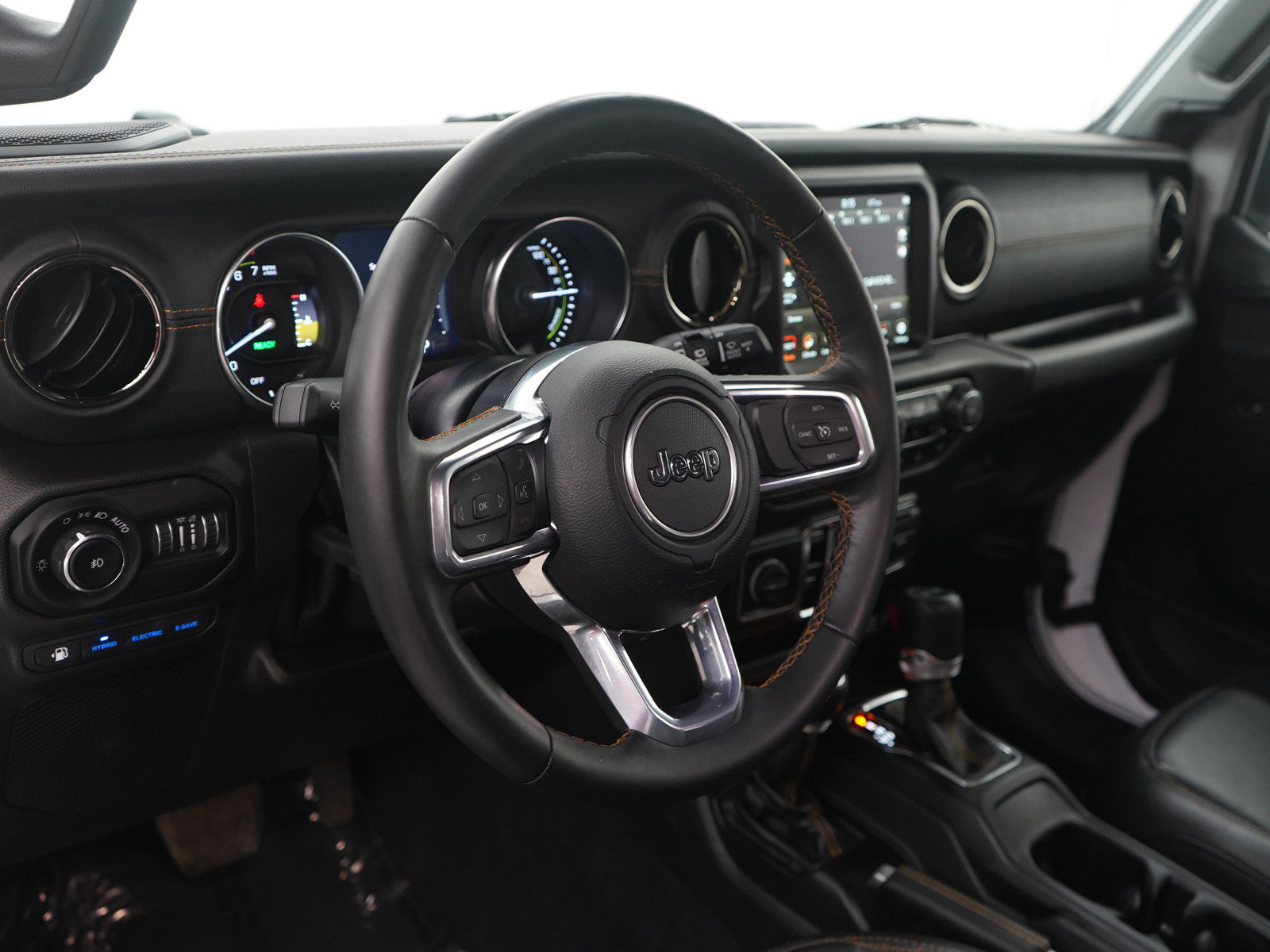 Used 2022 Jeep Wrangler Unlimited Sahara image 20