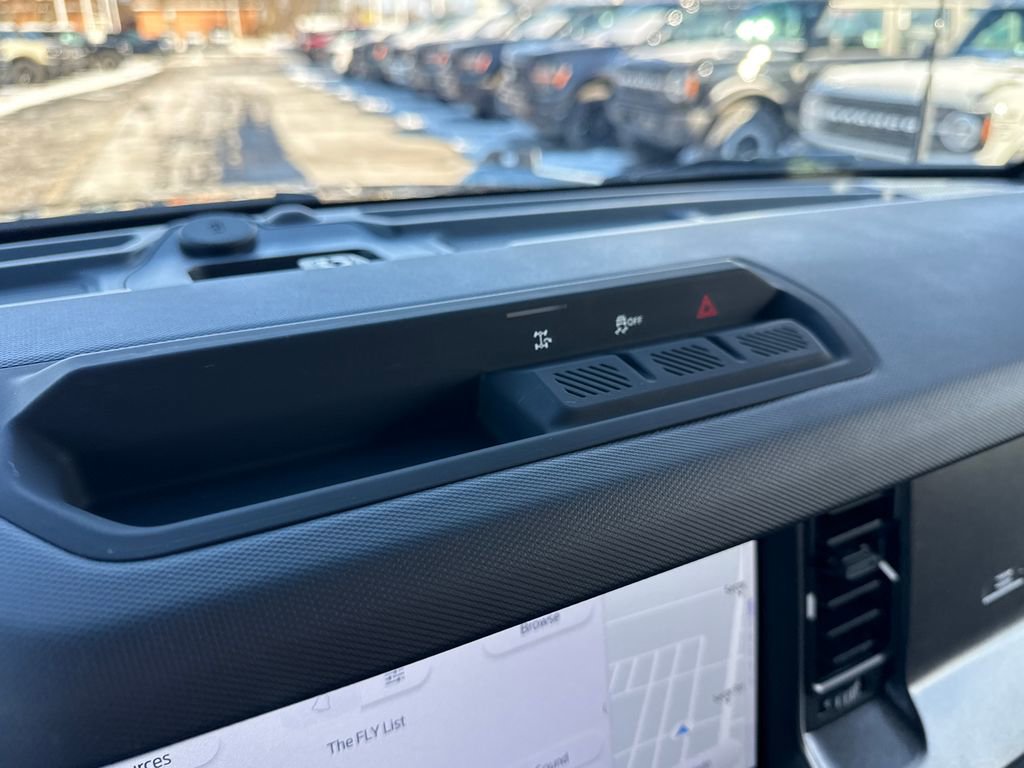 Used 2025 Ford Bronco Big Bend image 35
