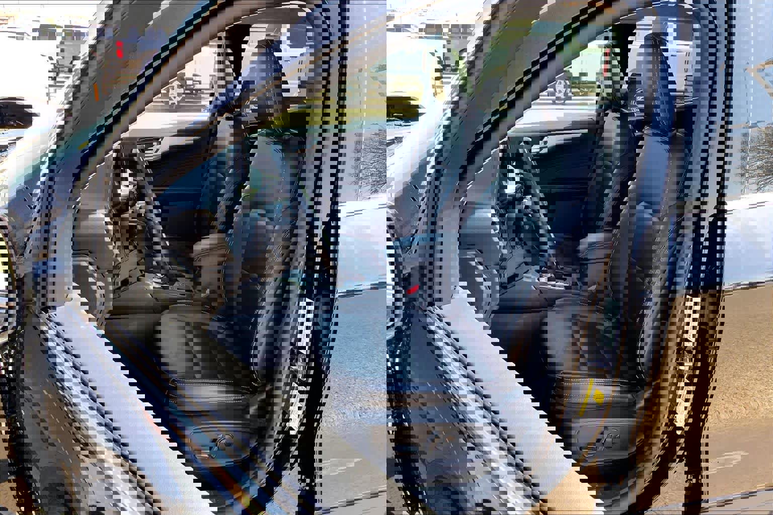 Certified 2025 Ford Escape Platinum image 7