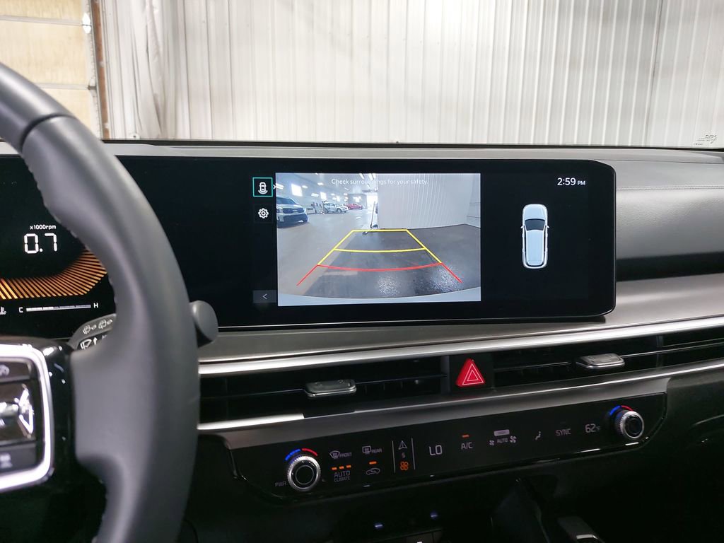 Used 2024 Kia Sorento S w/ Panoramic Sunroof Package image 40