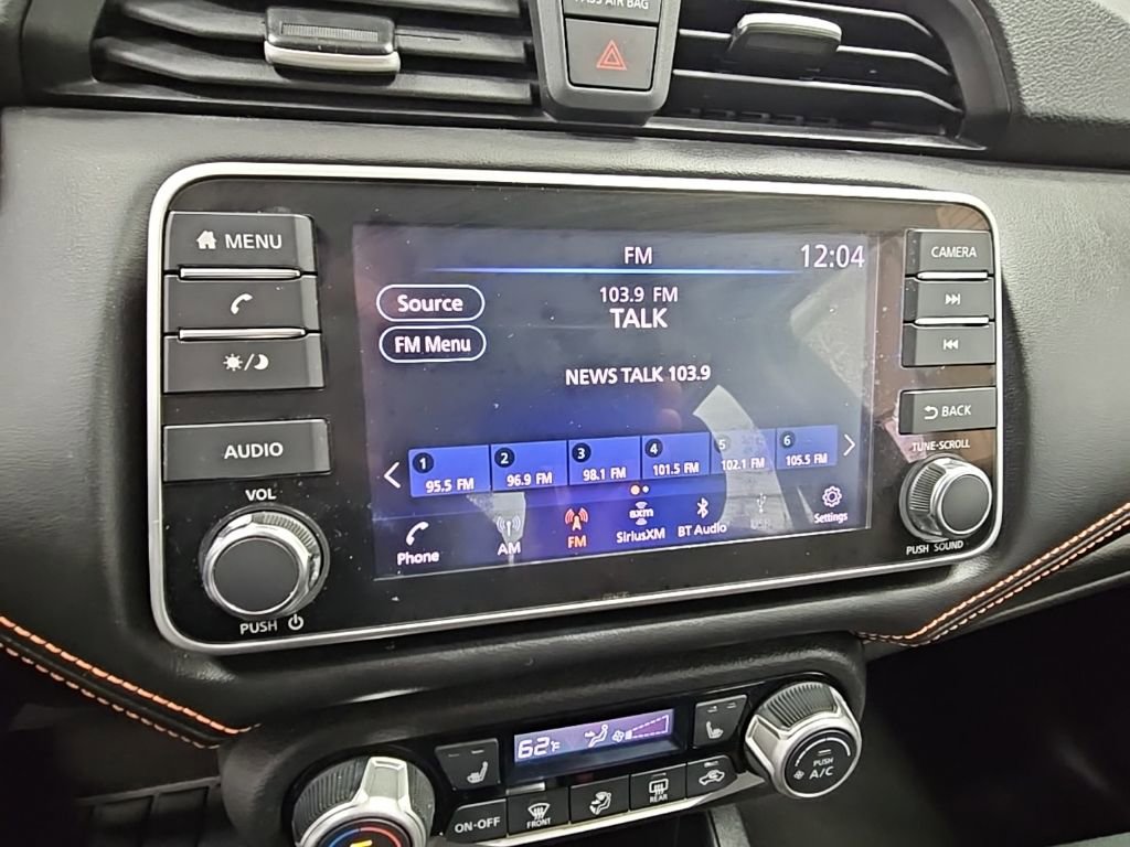 Used 2021 Nissan Versa SR w/ Convenience Package image 14