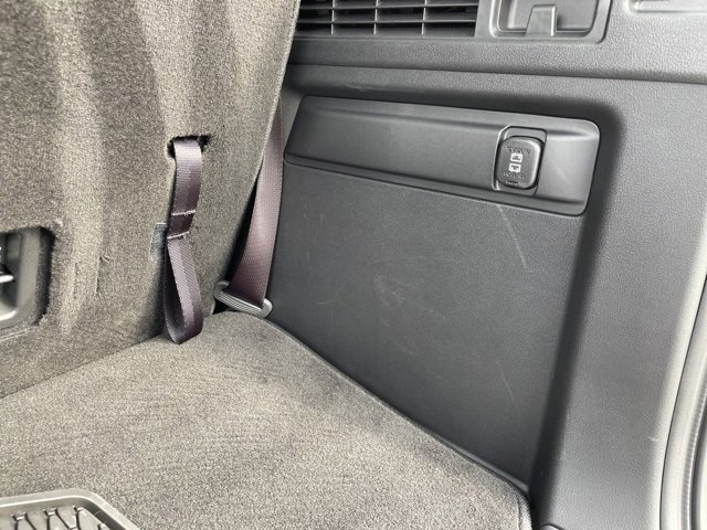 Used 2025 MAZDA CX-90 3.3 Turbo w/ Preferred Package image 34