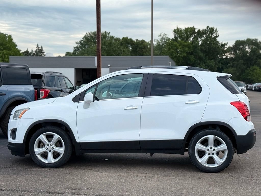 Used 2016 Chevrolet Trax LTZ FWD image 36