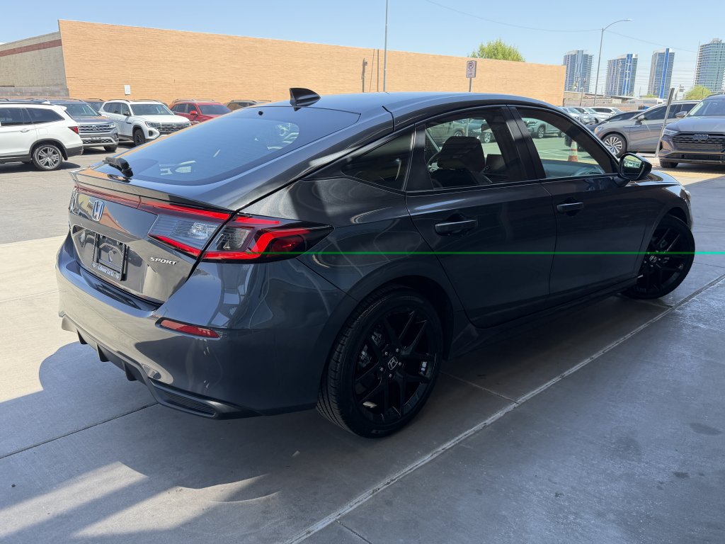 Used 2025 Honda Civic Sport image 4