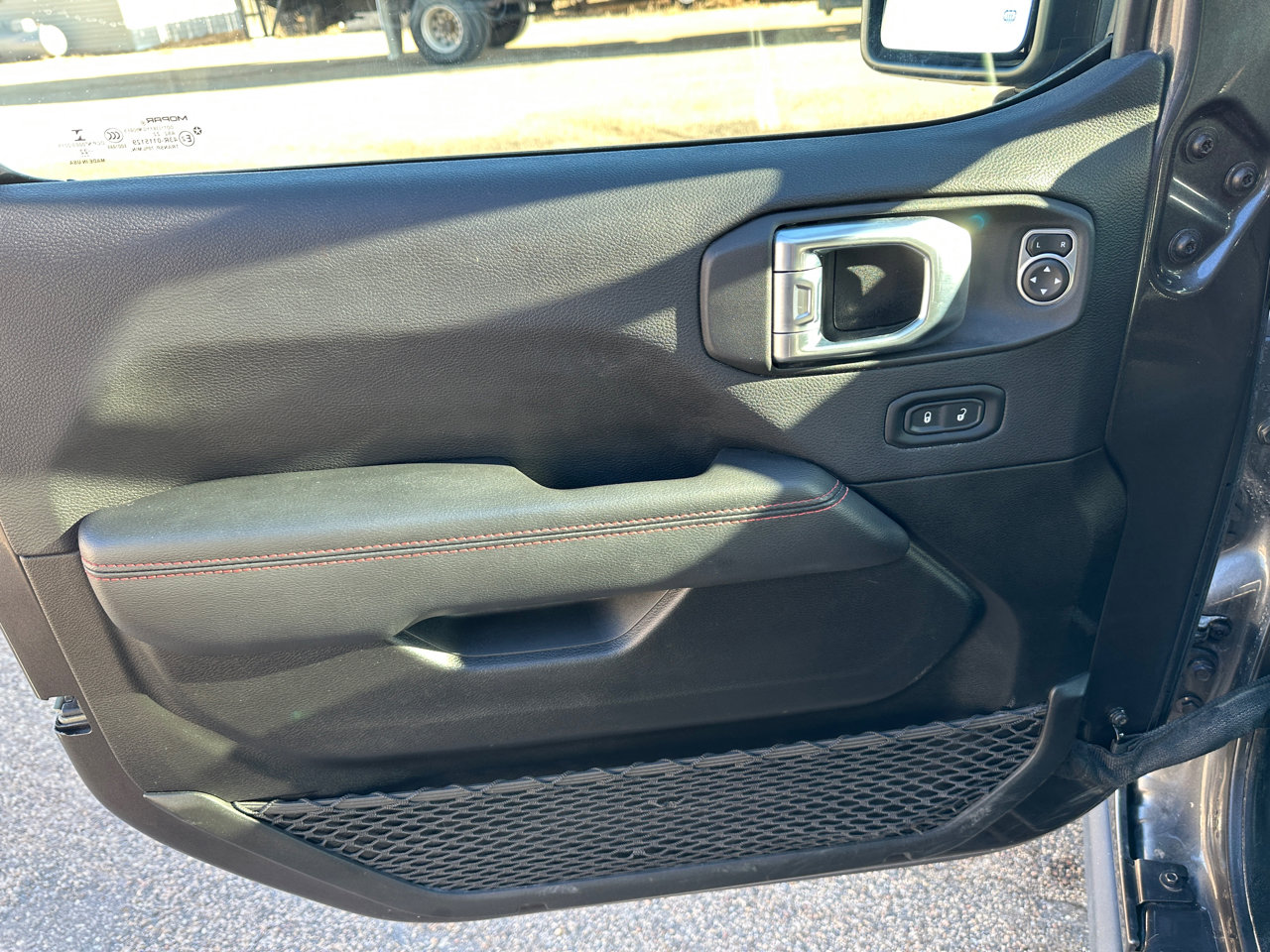 Used 2022 Jeep Wrangler Unlimited Rubicon w/ LED Lighting Group image 21