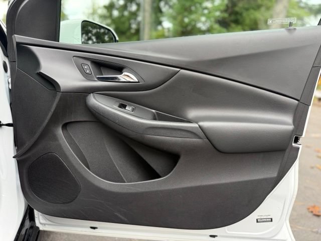 Used 2018 Chevrolet Volt LT FWD image 14