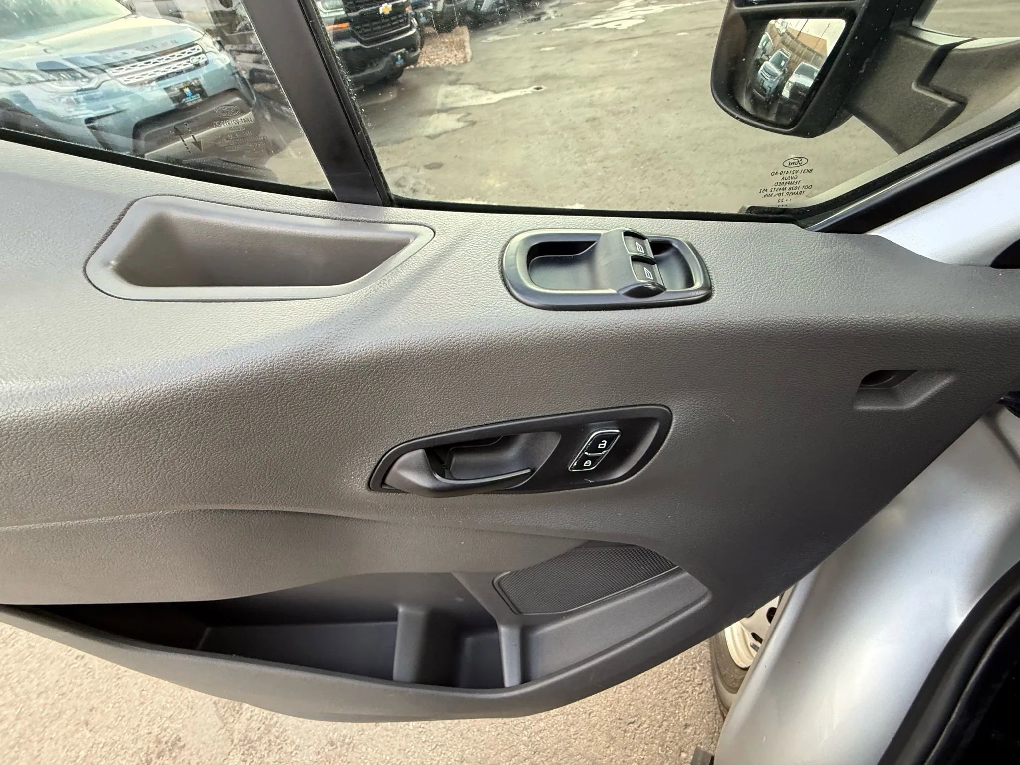 Used 2022 Ford Transit 350 XL image 27