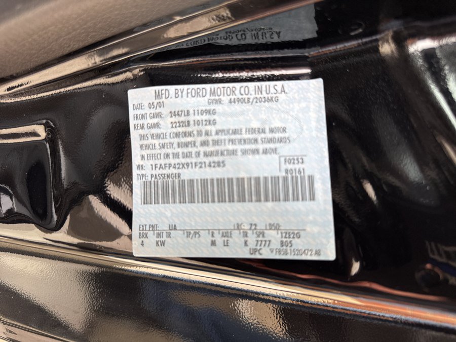 Used 2001 Ford Mustang GT RWD image 40