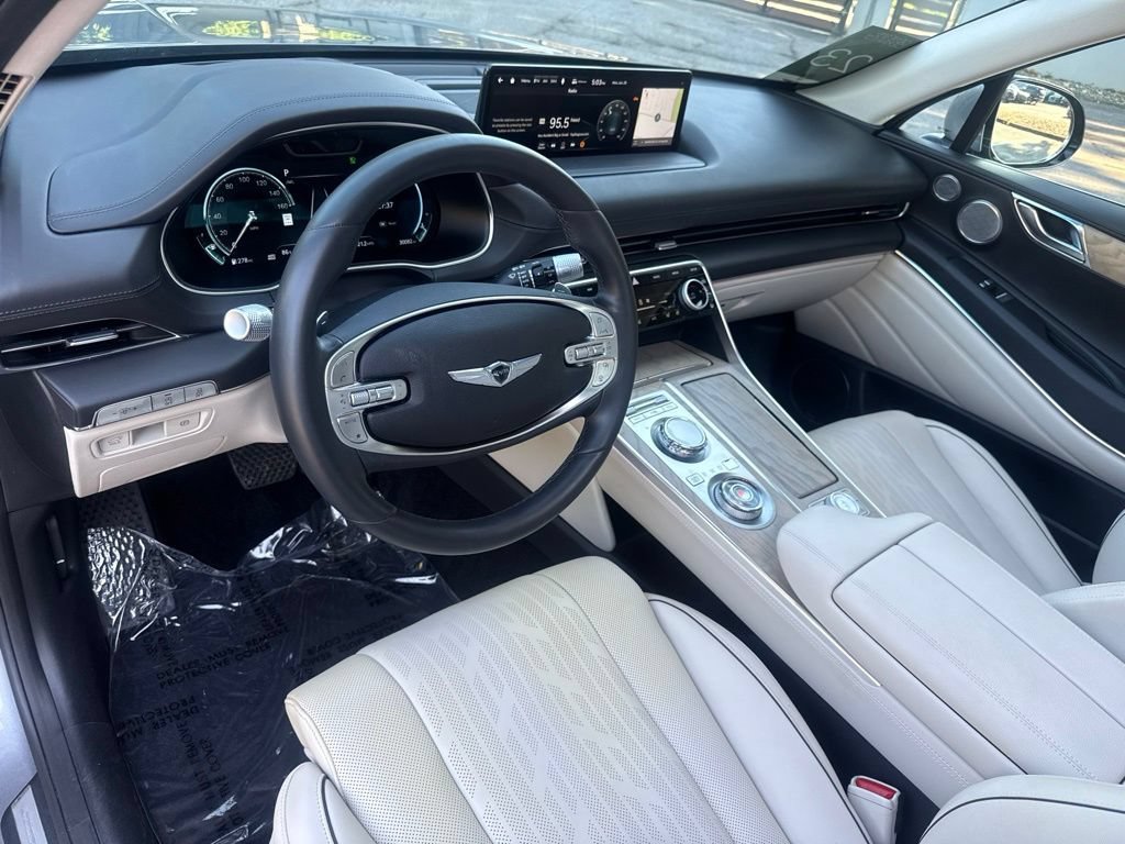 Used 2023 Genesis GV80 2.5T w/ Prestige Package AWD/4WD image 15