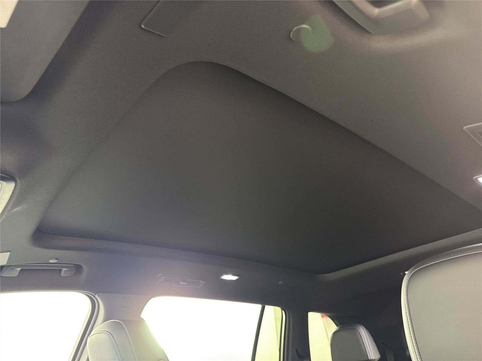 New 2026 GMC Acadia Elevation w/ Black Edition FWD image 30
